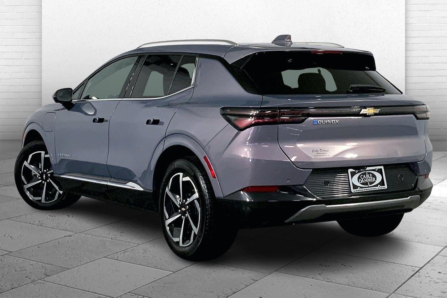 2025 Chevrolet Equinox EV LT