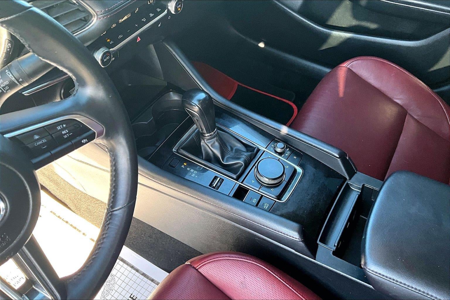 2024 Mazda Mazda3 Sedan 2.5 S Carbon Edition