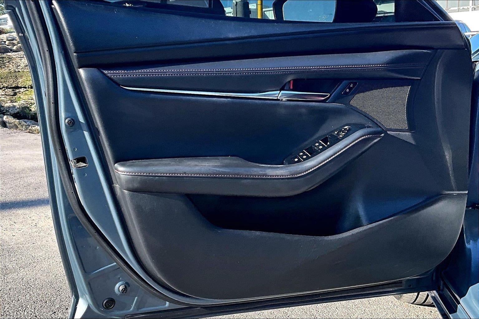 2024 Mazda Mazda3 Sedan 2.5 S Carbon Edition