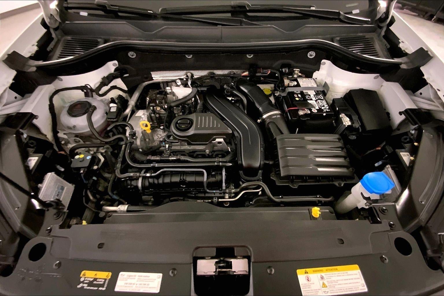 2025 Volkswagen Taos SE