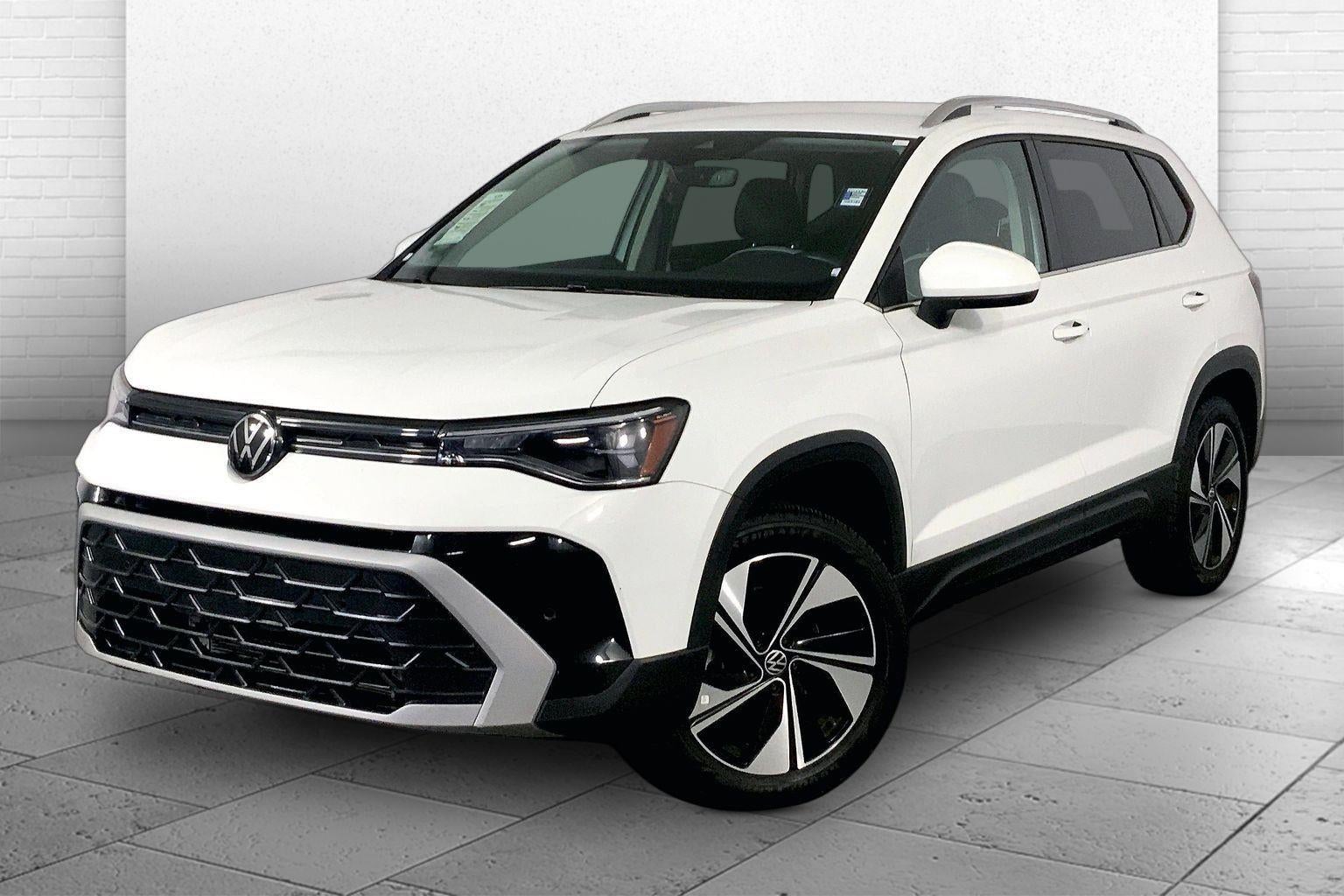 2025 Volkswagen Taos SE