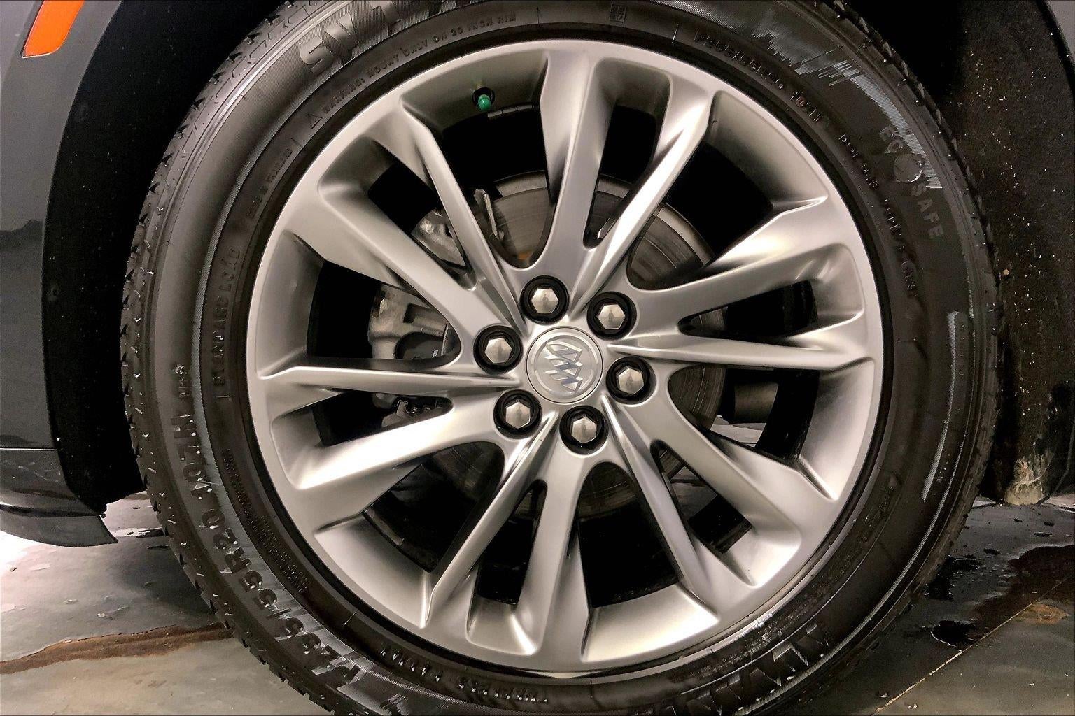 2022 Buick Enclave Avenir