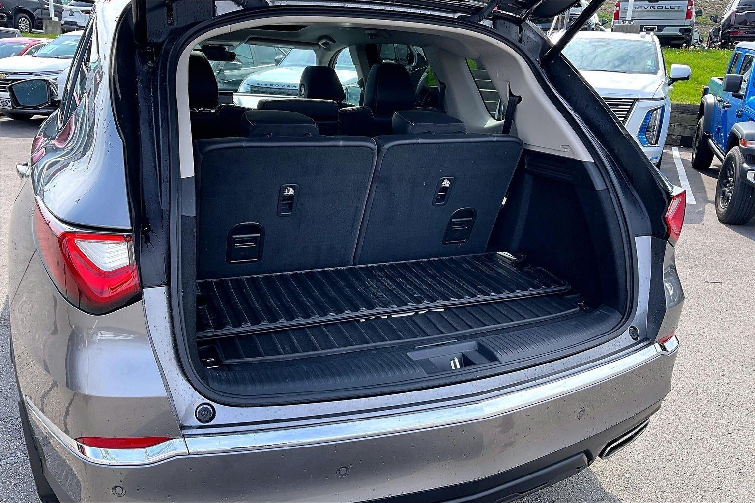 2024 Acura MDX w/Technology Package