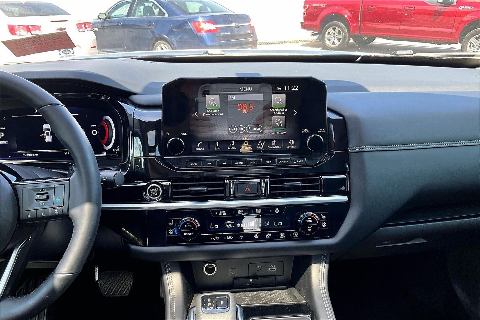 2024 Nissan Pathfinder Platinum