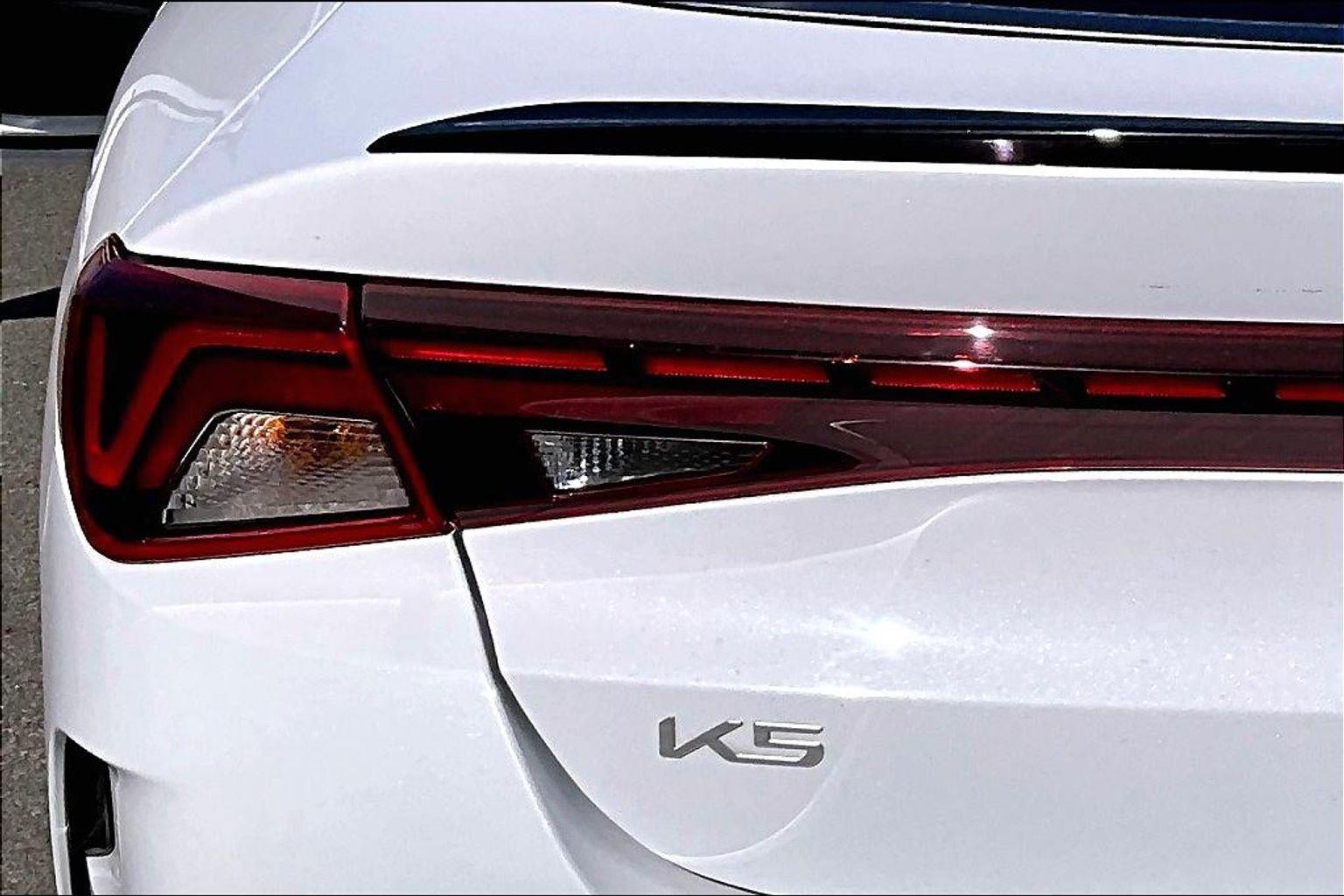 2024 Kia K5 GT-Line