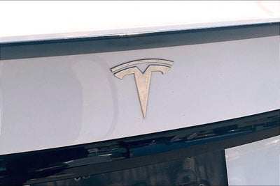 2022 Tesla Model S Plaid