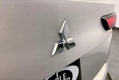 2024 Mitsubishi Outlander Plug-In Hybrid SE