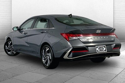 2025 Hyundai Elantra Hybrid Limited