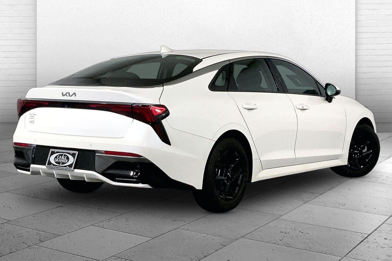 2025 Kia K5 LXS