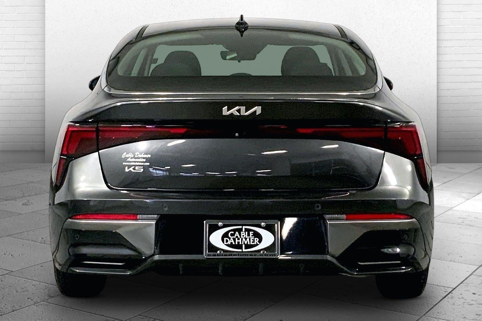 2025 Kia K5 LXS