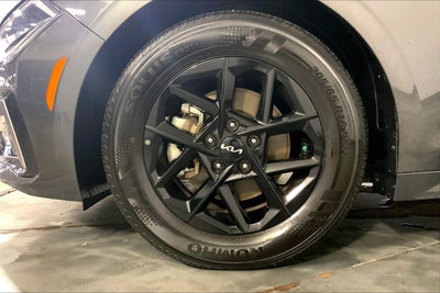 2025 Kia K5 LXS