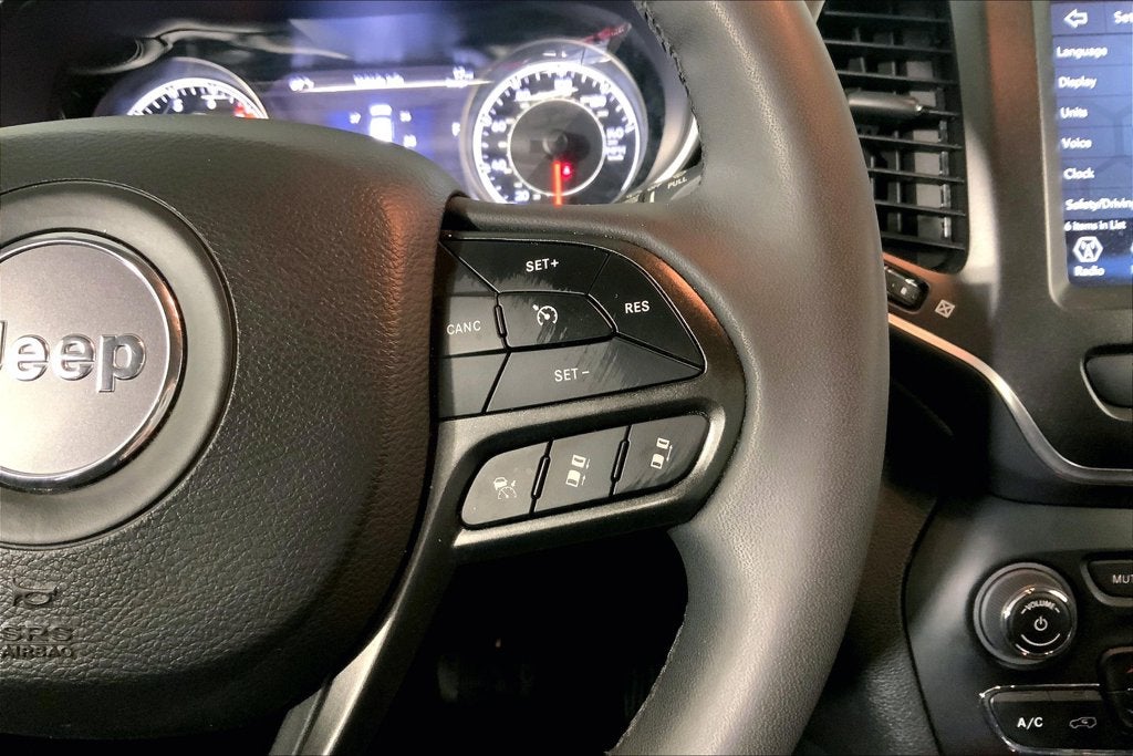 2022 Jeep Cherokee Trailhawk