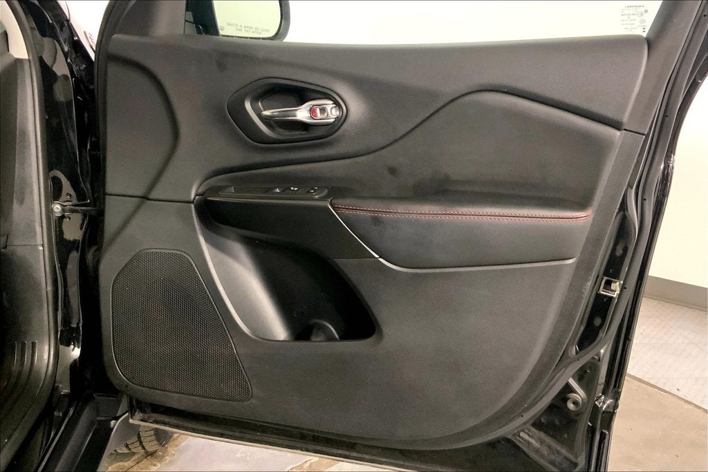 2022 Jeep Cherokee Trailhawk