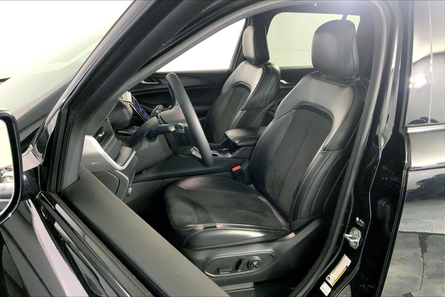 2025 Jeep Grand Cherokee Altitude 4x4