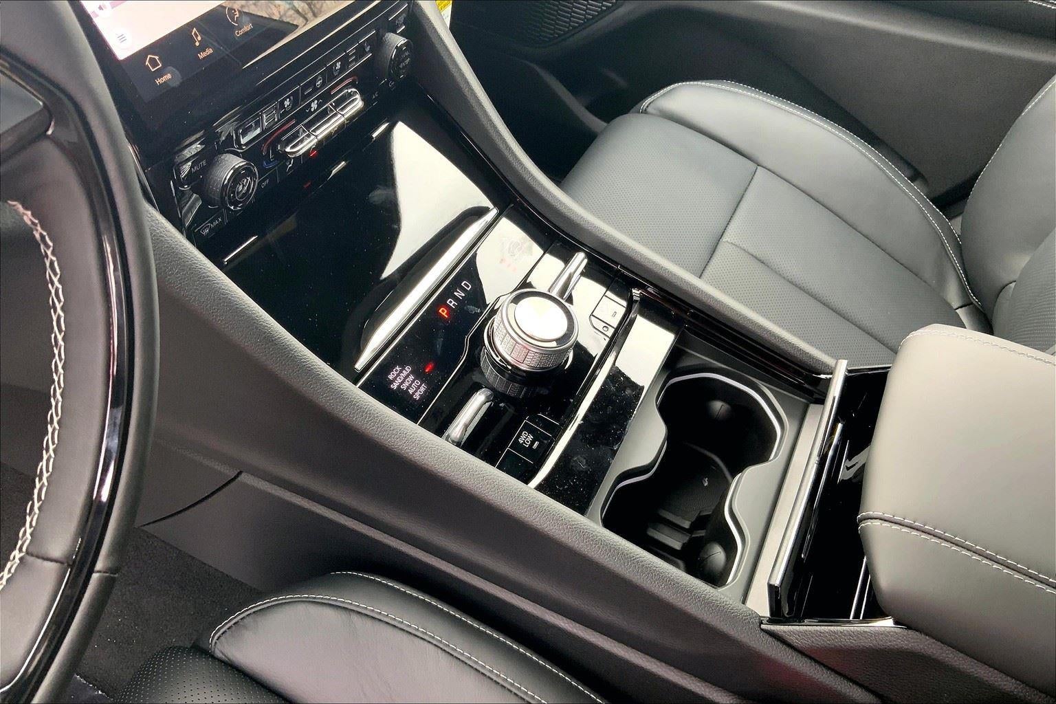 2025 Jeep Grand Cherokee Overland 4x4