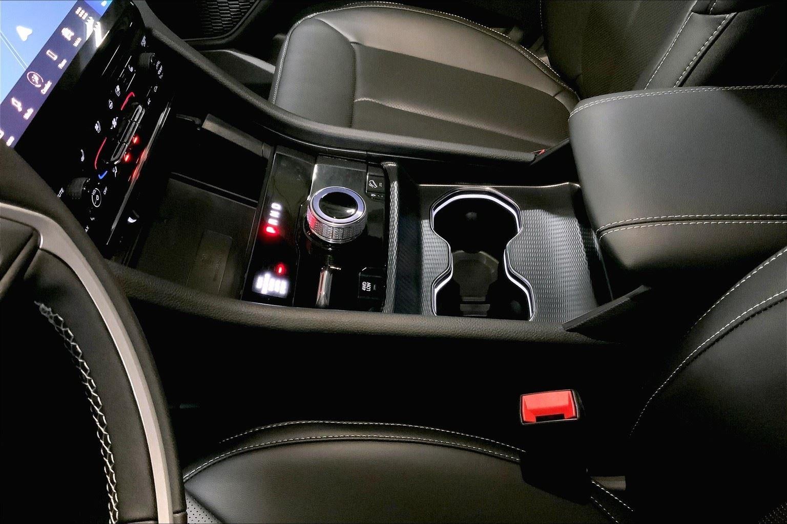 2025 Jeep Grand Cherokee 4xe 4x4