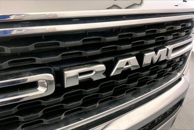 2022 RAM 1500 Big Horn Quad Cab 4x4 6'4' Box