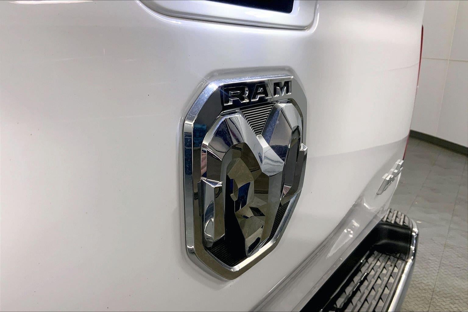 2022 RAM 1500 Big Horn Quad Cab 4x4 6'4' Box