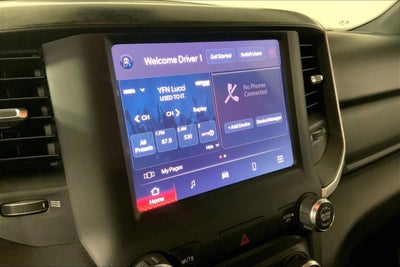 2022 RAM 1500 Big Horn Quad Cab 4x4 6'4' Box