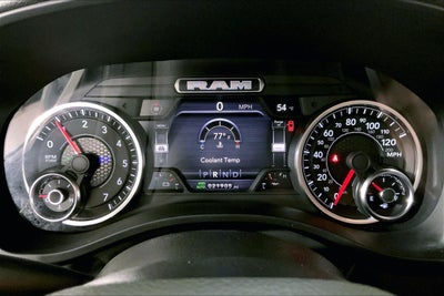 2022 RAM 1500 Big Horn Crew Cab 4x4 5'7' Box