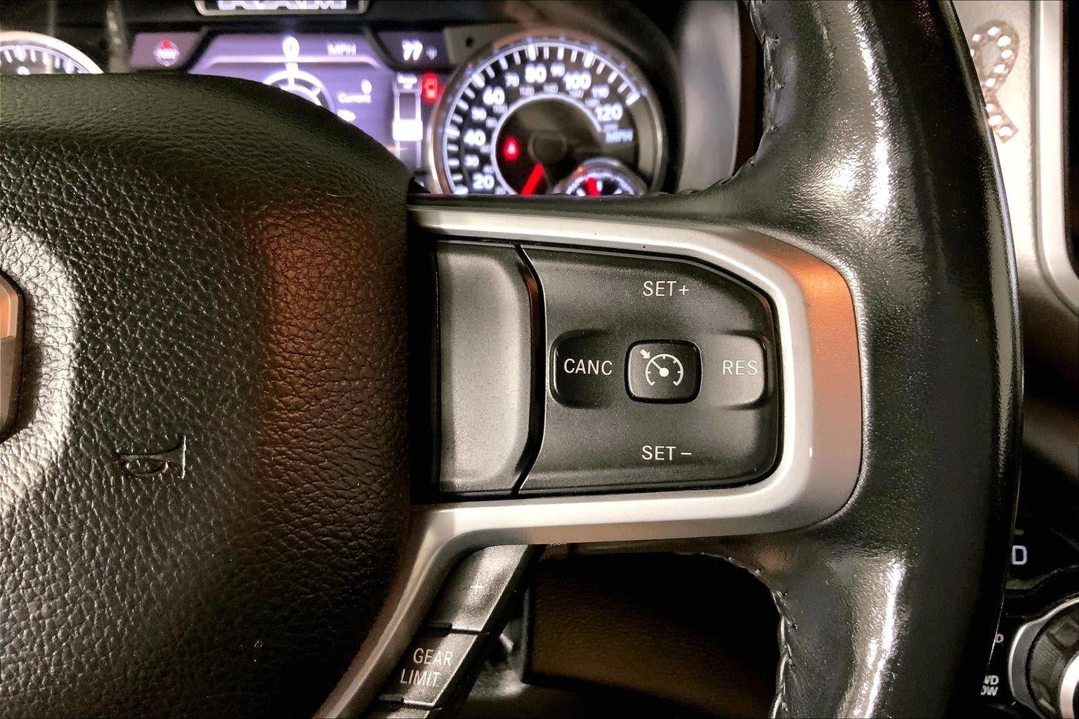 2022 RAM 1500 Big Horn Crew Cab 4x4 5'7' Box