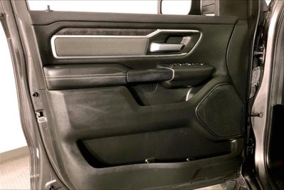 2022 RAM 1500 Big Horn Crew Cab 4x4 5'7' Box
