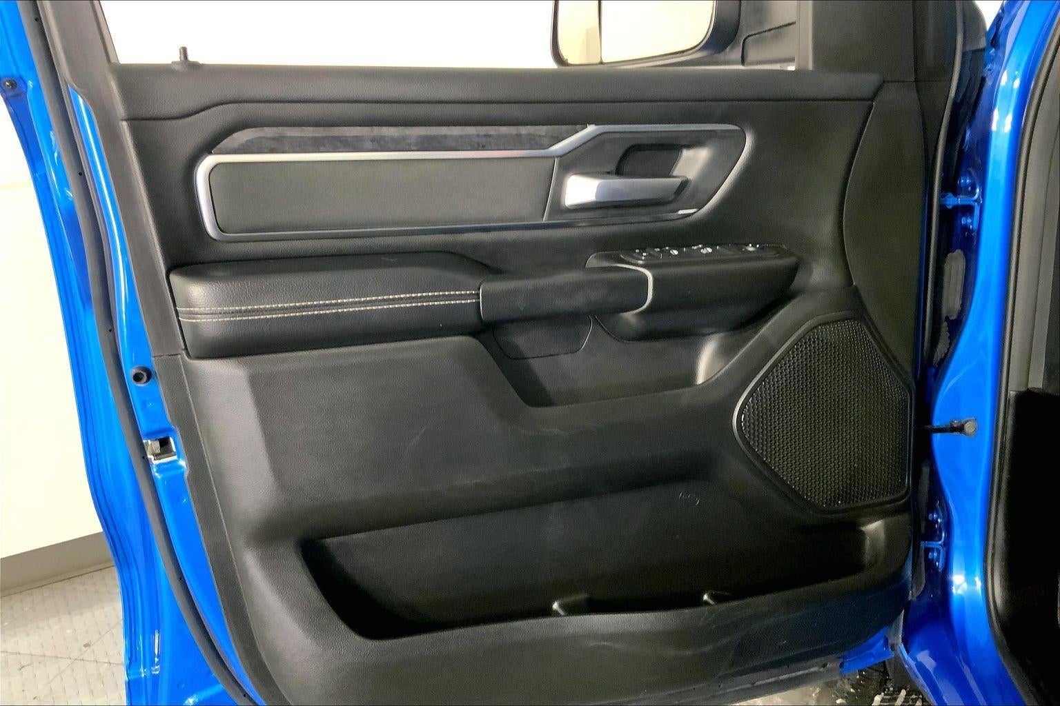 2024 RAM 1500 Big Horn Crew Cab 4x4 5'7' Box