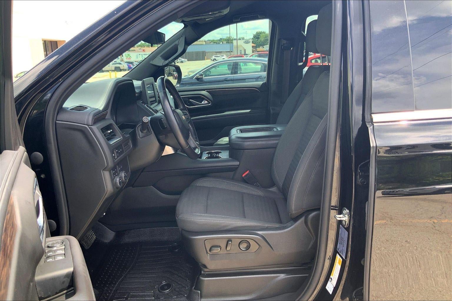 2023 Chevrolet Tahoe 4WD LS