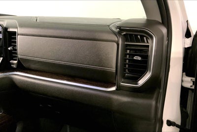 2022 GMC Sierra 1500 4WD Crew Cab Short Box Elevation