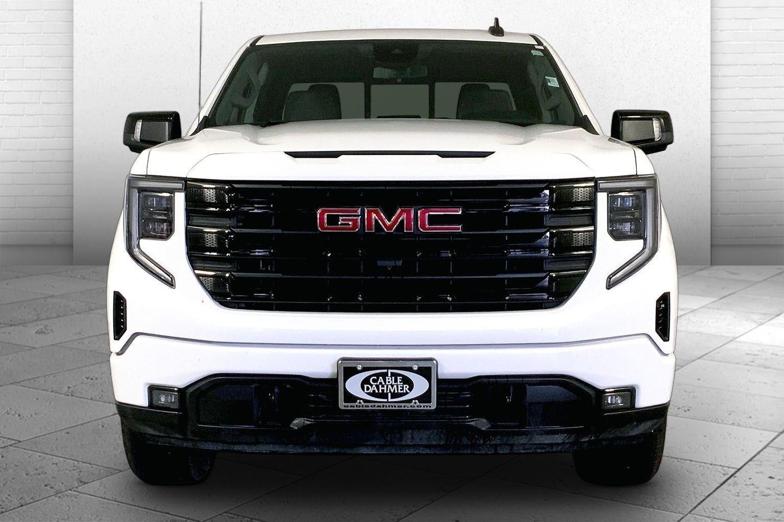 2022 GMC Sierra 1500 4WD Crew Cab Short Box Elevation