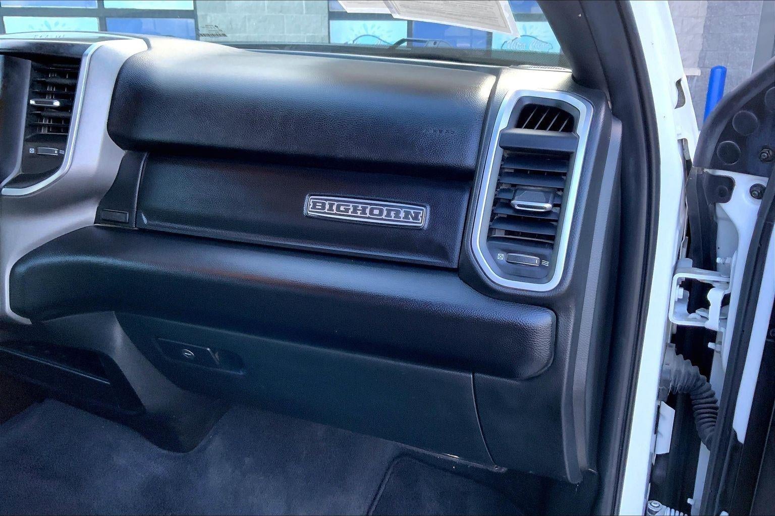 2024 RAM 3500 Big Horn Crew Cab 4x4 8' Box