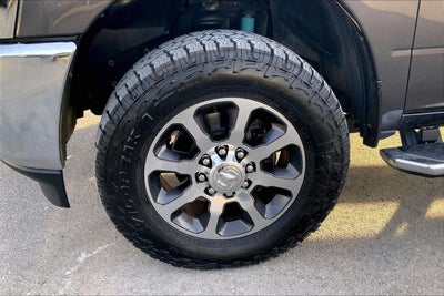 2020 RAM 2500 Big Horn Crew Cab 4X4 6'4' Box