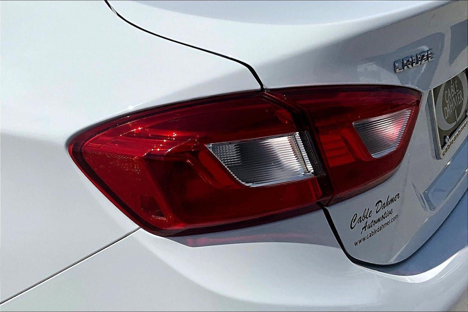 2018 Chevrolet Cruze LS