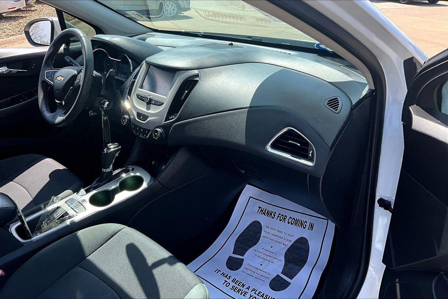 2018 Chevrolet Cruze LS