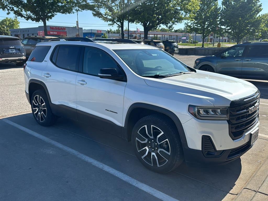 2021 GMC Acadia SLT
