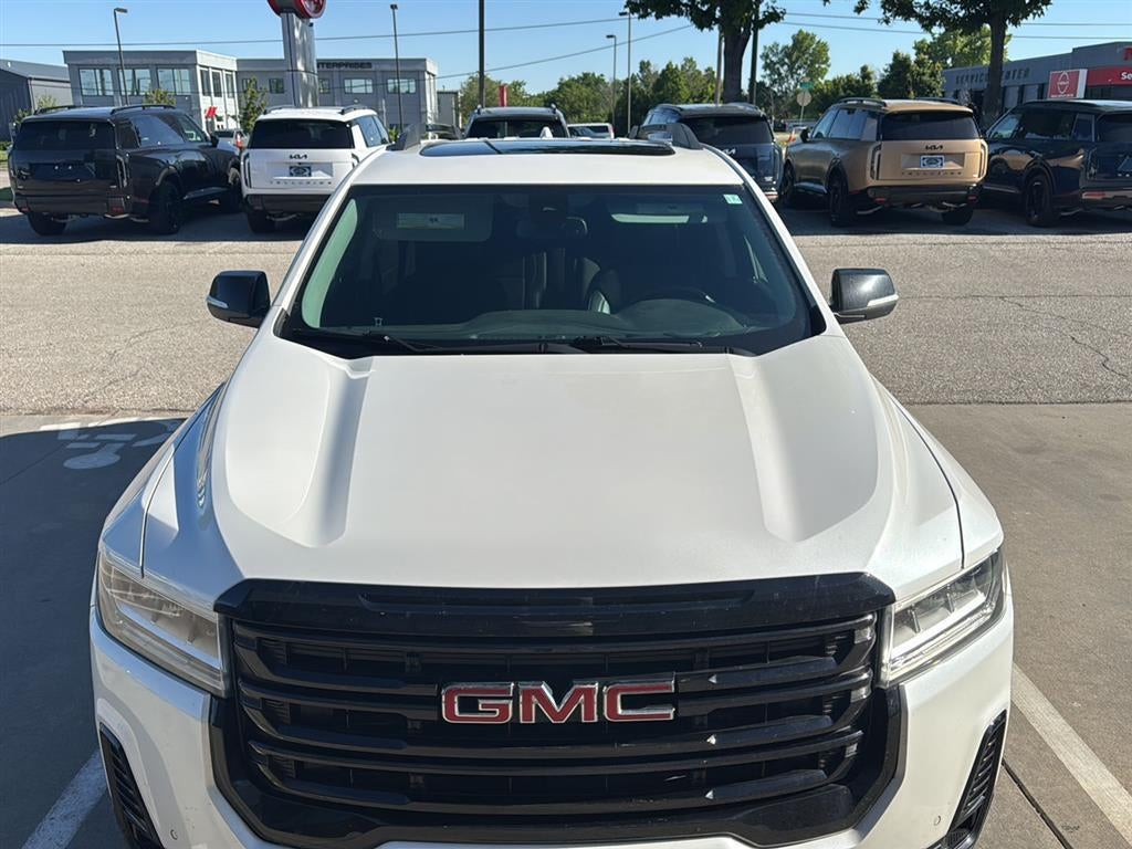 2021 GMC Acadia SLT