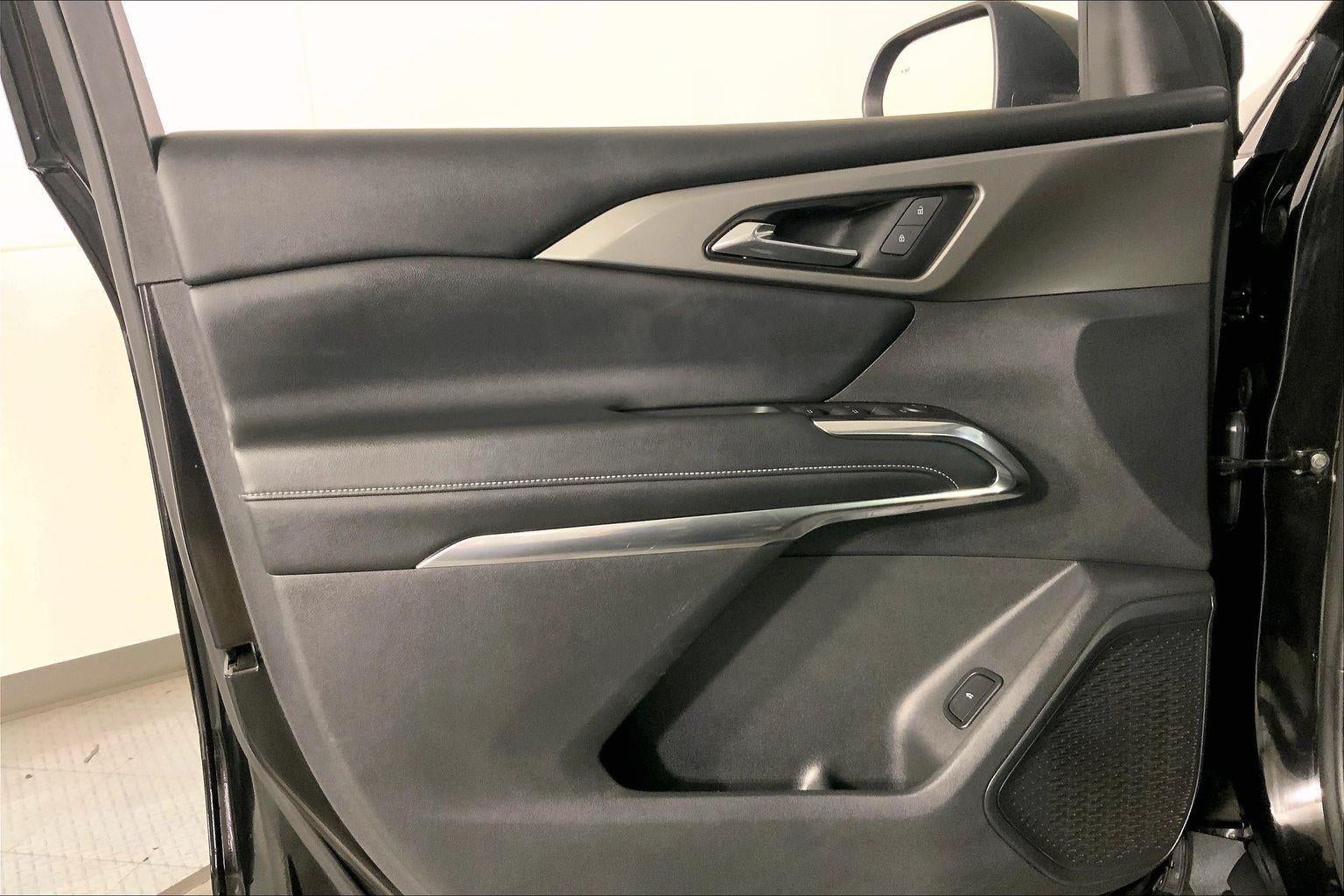 2024 Chevrolet Traverse FWD LT
