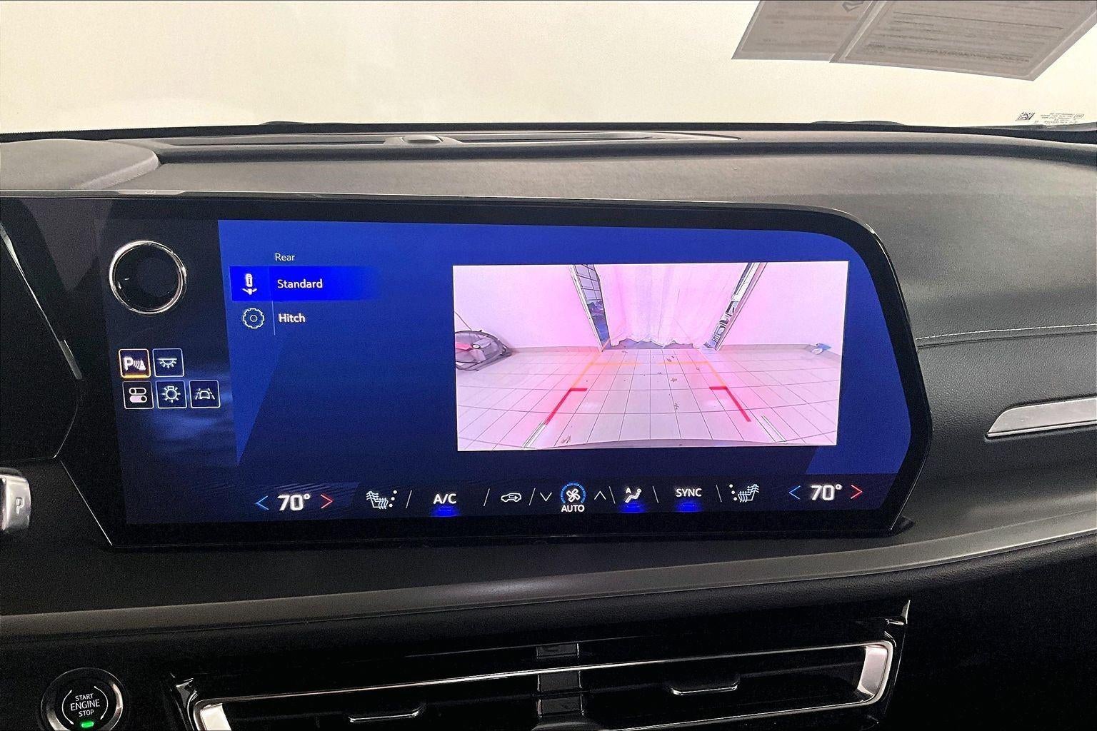 2025 Chevrolet Traverse FWD LT