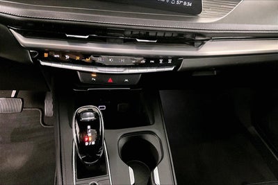 2024 Cadillac XT4 AWD Premium Luxury