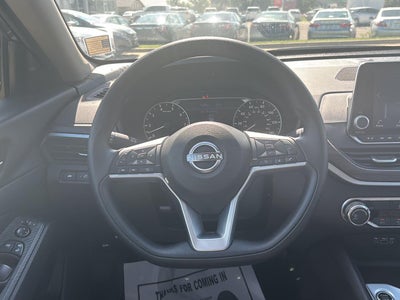 2025 Nissan Altima SV