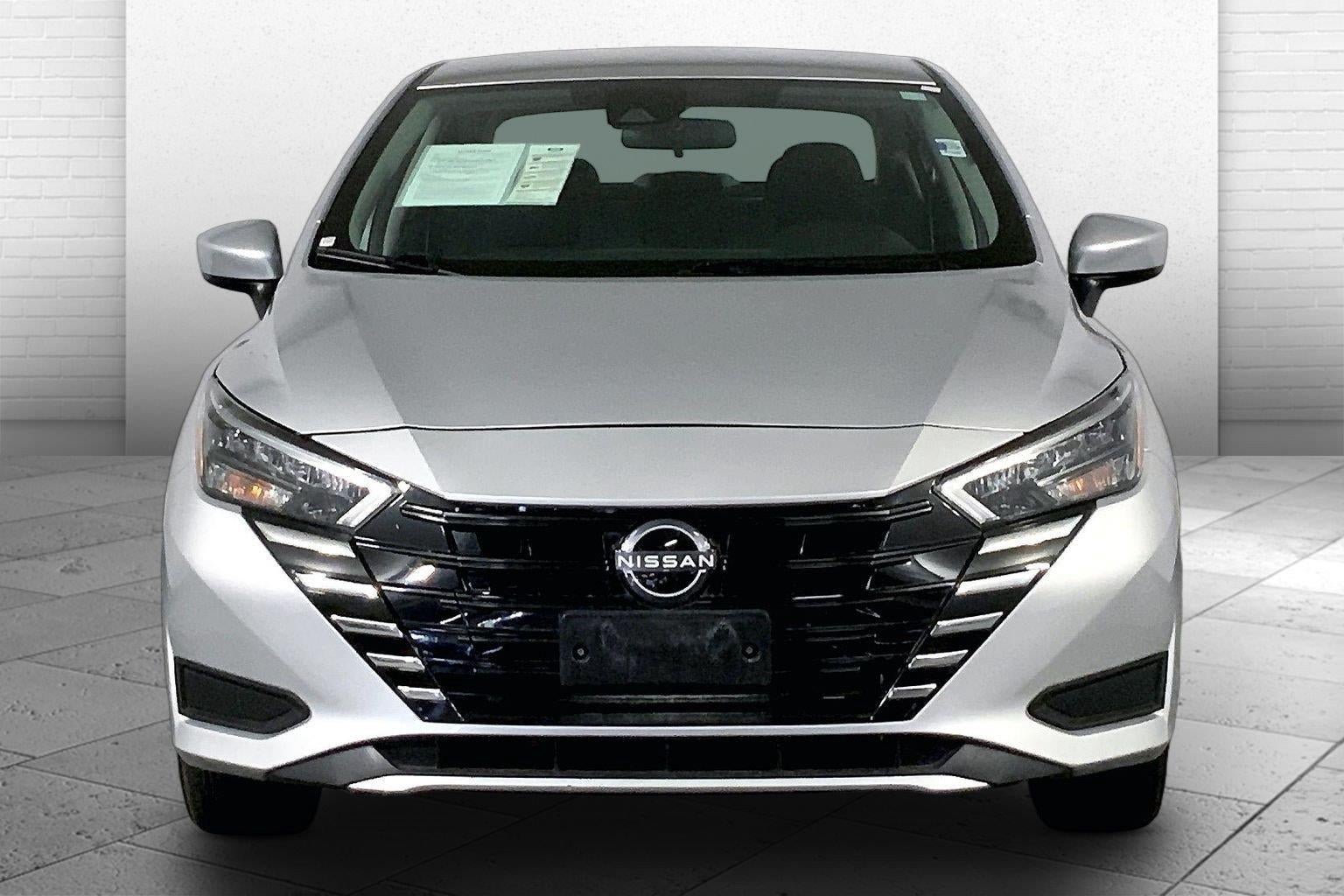 Used 2025 Nissan Versa Sedan SV with VIN 3N1CN8EVXSL839082 for sale in Kansas City