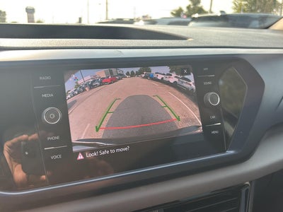 2023 Volkswagen Taos SE