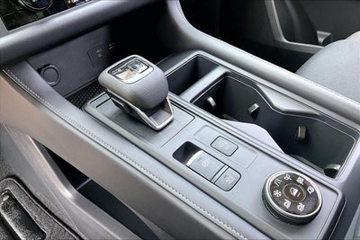 2025 Nissan Pathfinder S