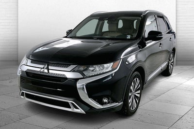 2020 Mitsubishi Outlander SE