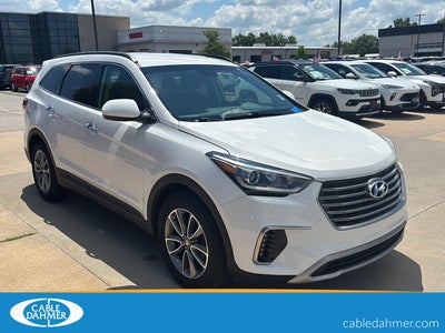 2017 Hyundai Santa Fe SE