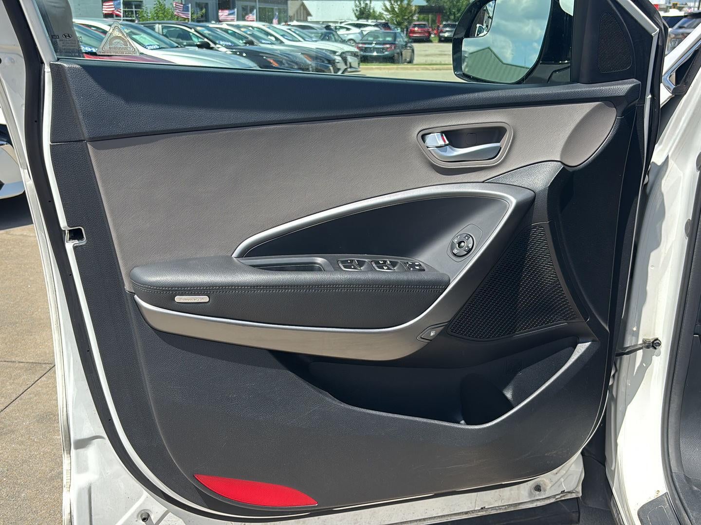 2017 Hyundai Santa Fe SE