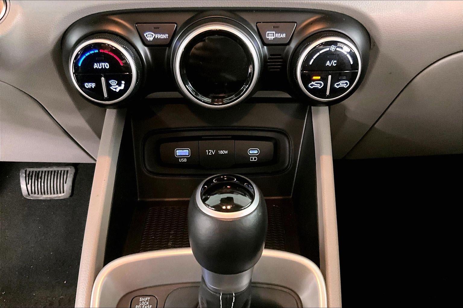 2025 Hyundai Venue SEL