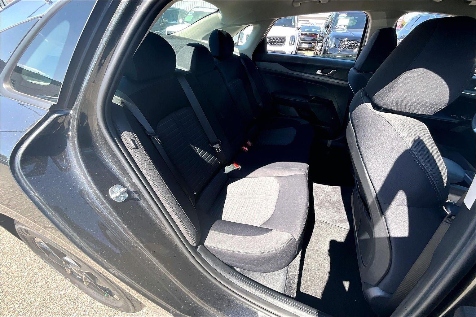 2025 Kia K5 LXS