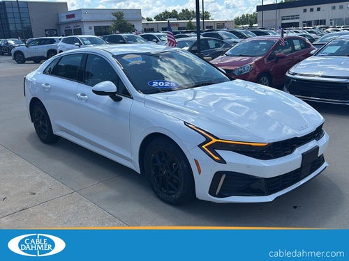 2025 Kia K5 LXS