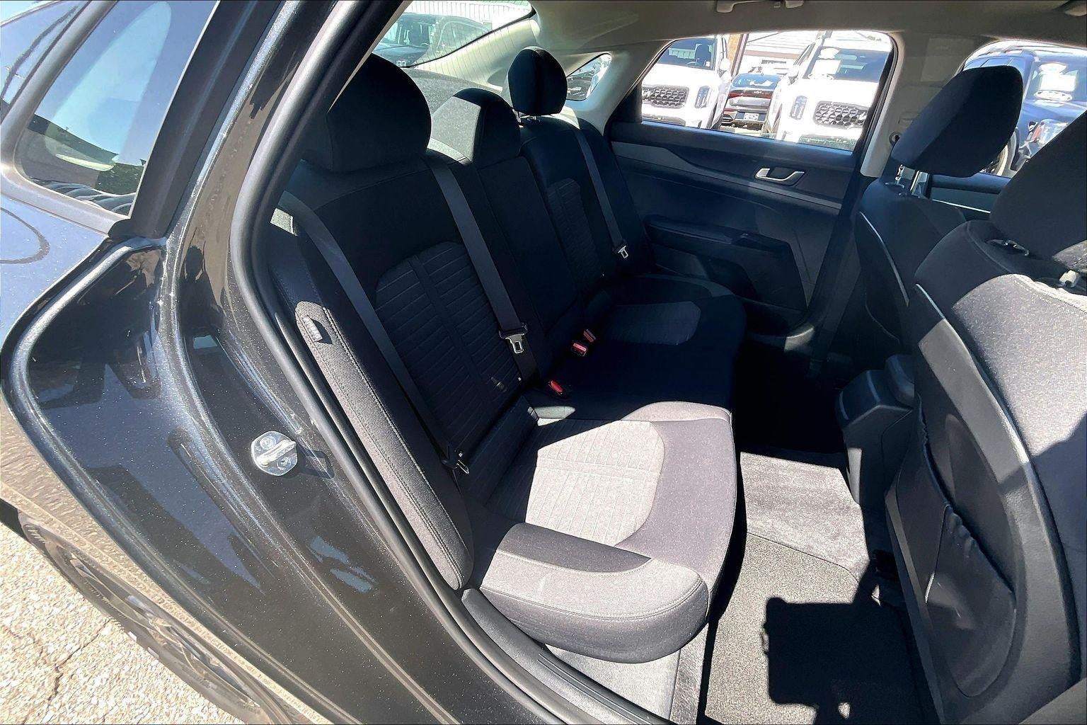 2025 Kia K5 LXS
